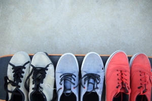 Walking or Running Shoes: How to Choose